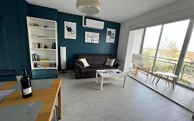 Superbe Appartement Climatise, 2 Chambres A 200M De La Plage